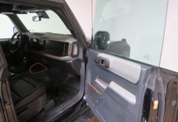 2023 Ford Bronco - Image 20