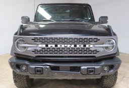 2023 Ford Bronco - Image 9