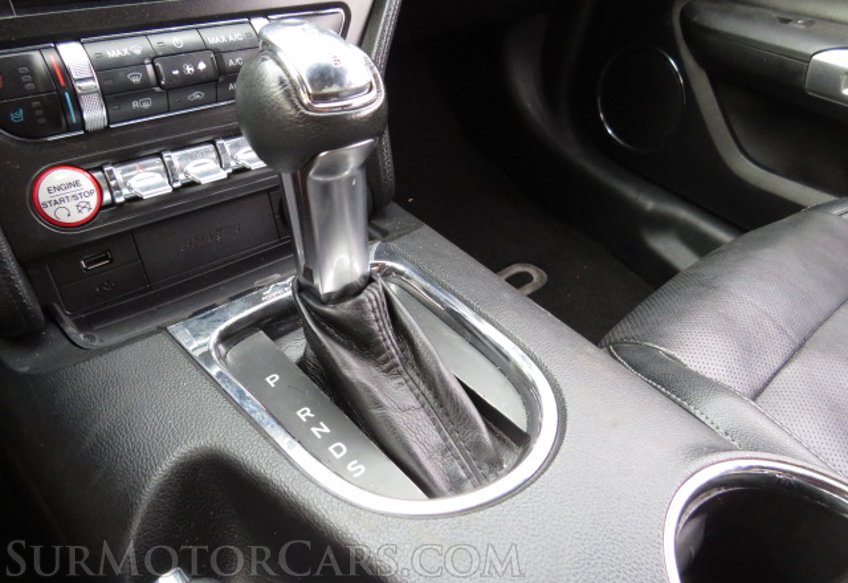 2015 Ford Mustang - Image 39