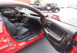 2015 Ford Mustang - Image 19