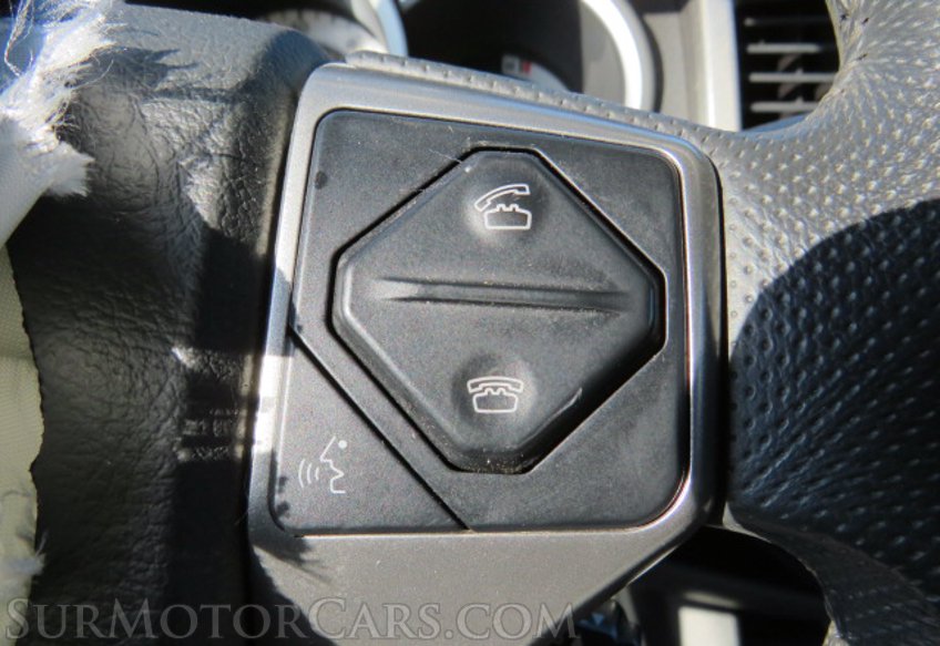 2015 Toyota Tacoma - Image 38