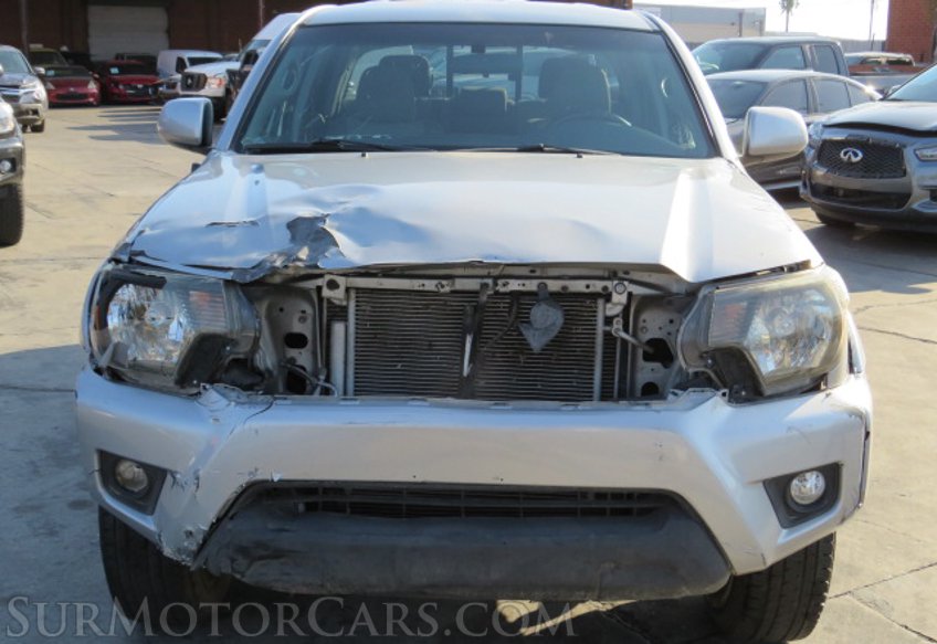 2015 Toyota Tacoma - Image 11