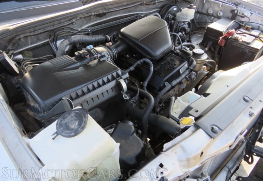 2015 Toyota Tacoma - Image 40