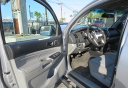 2015 Toyota Tacoma - Image 20