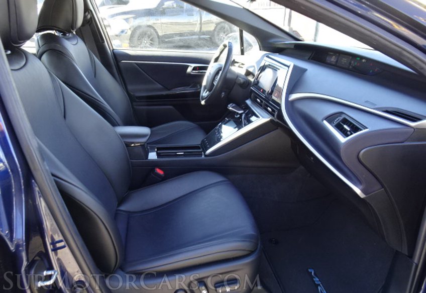 2016 Toyota Mirai - Image 27