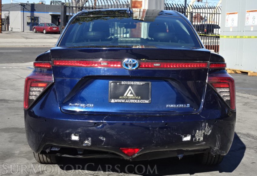 2016 Toyota Mirai - Image 10