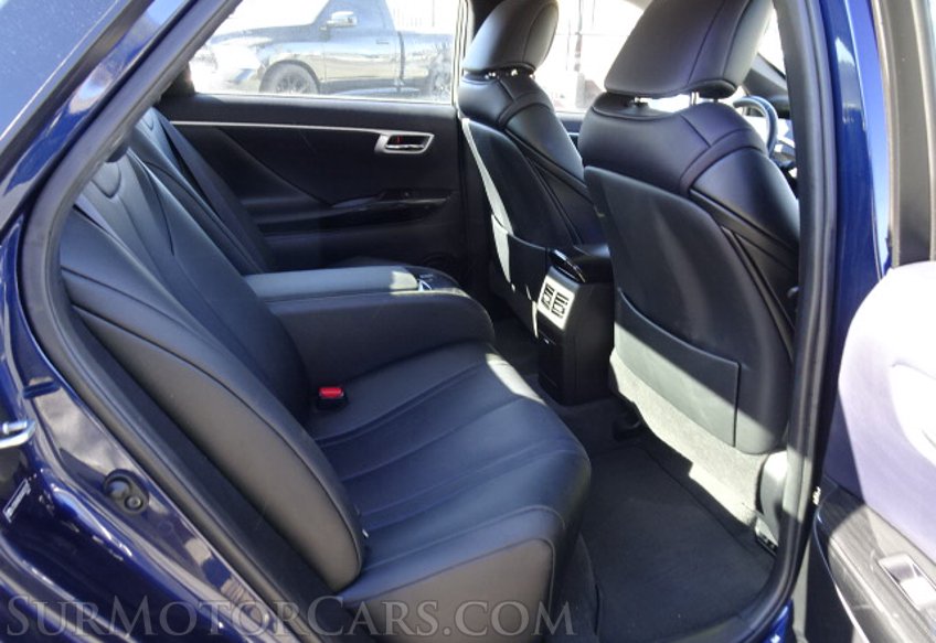 2016 Toyota Mirai - Image 31