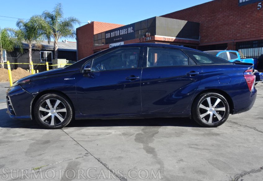 2016 Toyota Mirai - Image 12