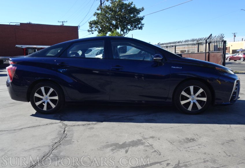 2016 Toyota Mirai - Image 11