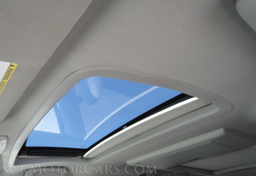 2016 Toyota Sienna - Image 44