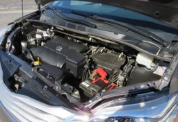 2016 Toyota Sienna - Image 55