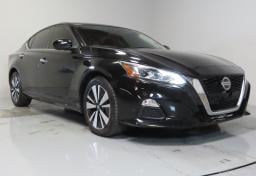 Thumbnail of 2021 Nissan Altima