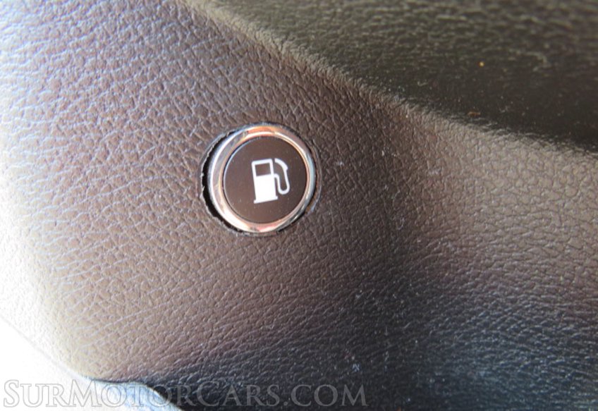 2019 Dodge Charger - Image 38