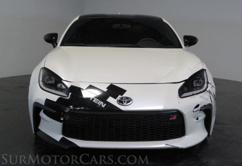 2022 Toyota GR86 - Image 11