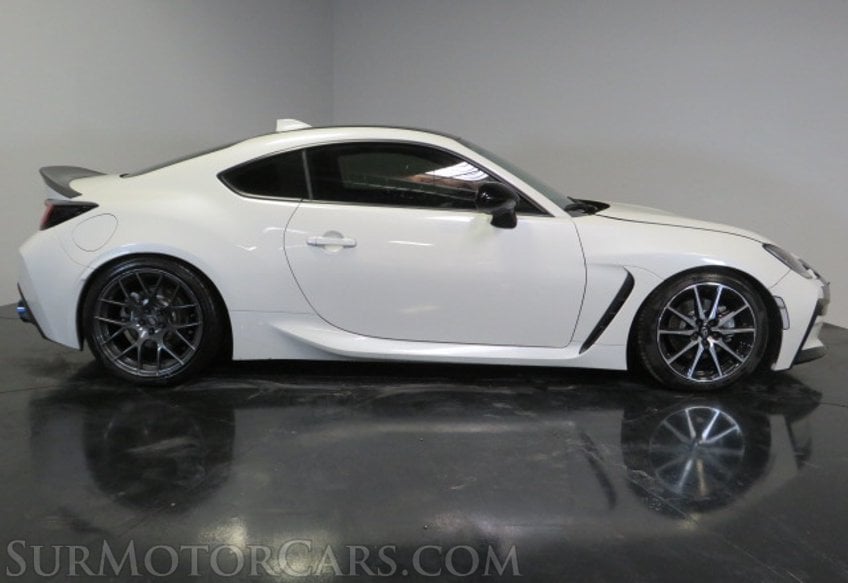 2022 Toyota GR86 - Image 5