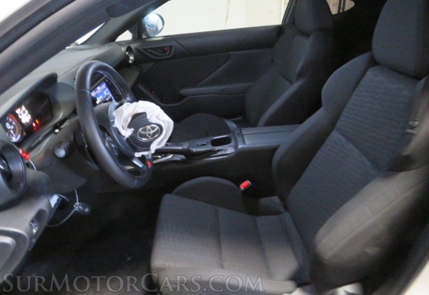 2022 Toyota GR86 - Image 24