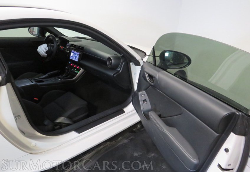 2022 Toyota GR86 - Image 22