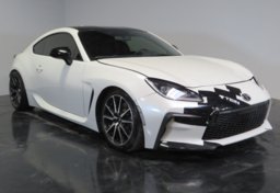 2022 Toyota GR86 - Image 4