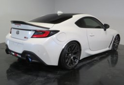 2022 Toyota GR86 - Image 10