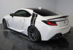 2022 Toyota GR86 - Image 8