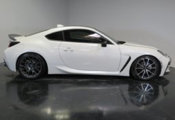 2022 Toyota GR86 - Image 5