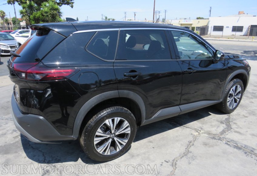 2021 Nissan Rogue - Image 5