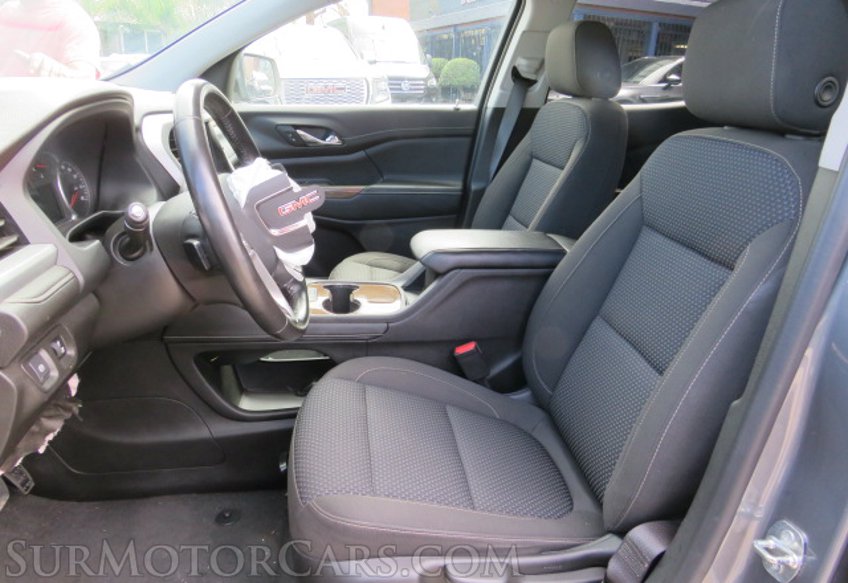 2020 GMC Acadia - Image 24