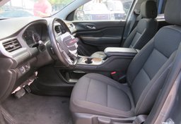 2020 GMC Acadia - Image 26