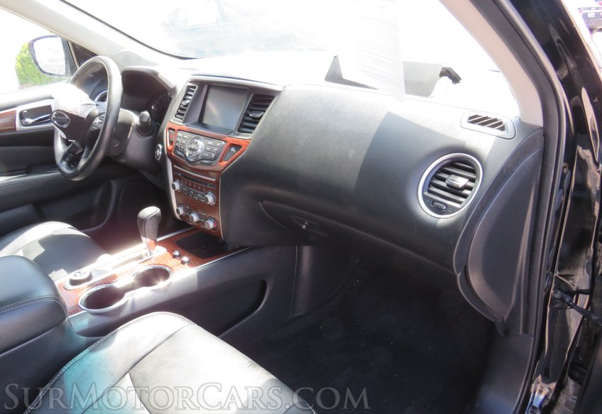 2019 Nissan Pathfinder - Image 26