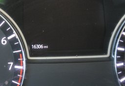 2019 Nissan Pathfinder - Image 40