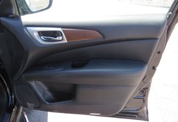 2019 Nissan Pathfinder - Image 58