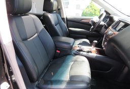 2019 Nissan Pathfinder - Image 29