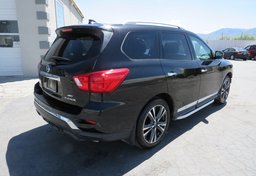 2019 Nissan Pathfinder - Image 6