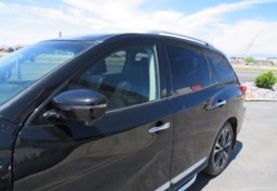 2019 Nissan Pathfinder - Image 13