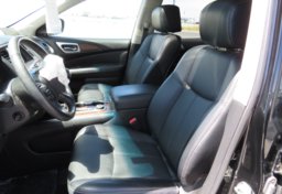 2019 Nissan Pathfinder - Image 30