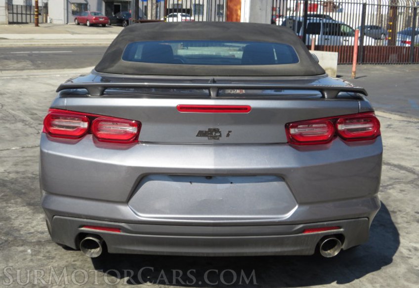 2020 Chevrolet Camaro - Image 12