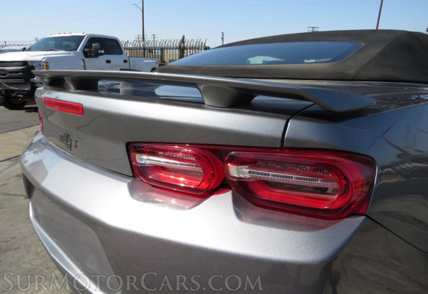 2020 Chevrolet Camaro - Image 13