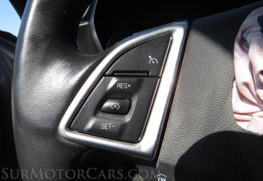 2020 Chevrolet Camaro - Image 27