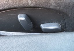 2020 Chevrolet Camaro - Image 38