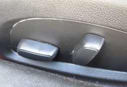 2020 Chevrolet Camaro - Image 39