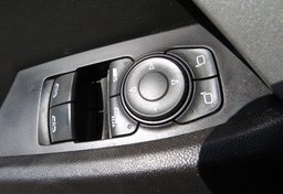 2020 Chevrolet Camaro - Image 37