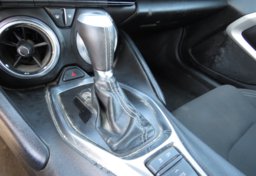 2020 Chevrolet Camaro - Image 32