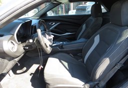 2020 Chevrolet Camaro - Image 20