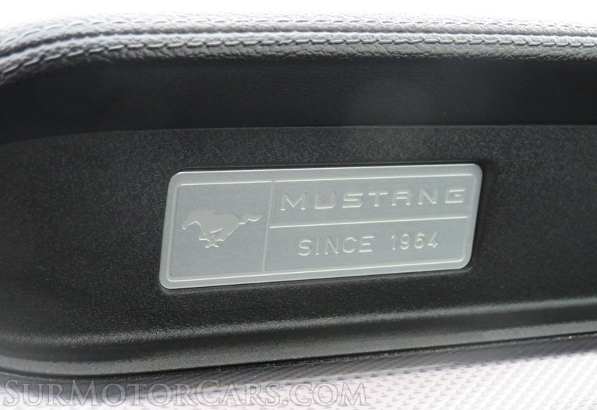 2016 Ford Mustang - Image 21