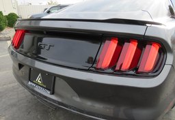 2016 Ford Mustang - Image 18