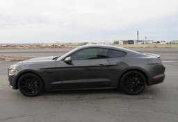 2016 Ford Mustang - Image 9