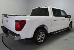 2025 Ford F-150 XLT - Image 5