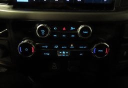 2025 Ford F-150 XLT - Image 38