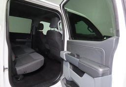 2025 Ford F-150 XLT - Image 25