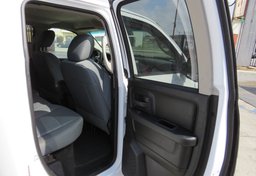 2017 Ram 1500 - Image 24